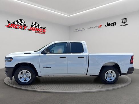Used 2025 RAM 1500 Tradesman AWD/4WD image 3