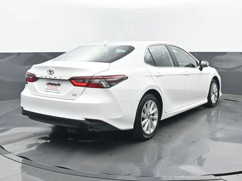 Used 2023 Toyota Camry LE image 22