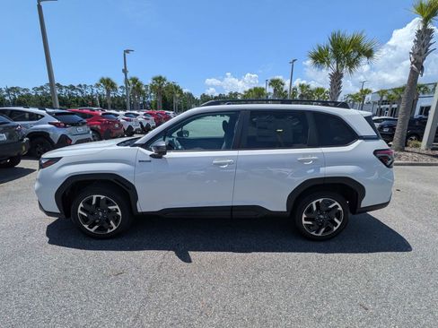 New 2026 Subaru Forester Touring AWD/4WD image 7