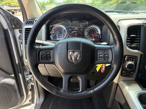 Used 2017 RAM 1500 Big Horn AWD/4WD image 17