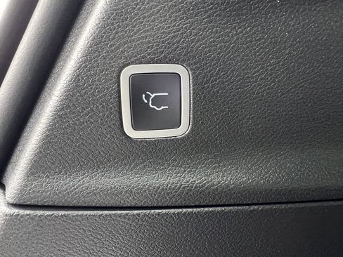 New 2026 Chrysler Voyager LX image 51