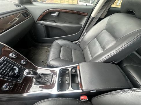 Used 2014 Volvo XC70 T6 image 9