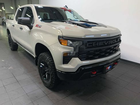 New 2026 Chevrolet Silverado 1500 Custom Trail Boss image 2