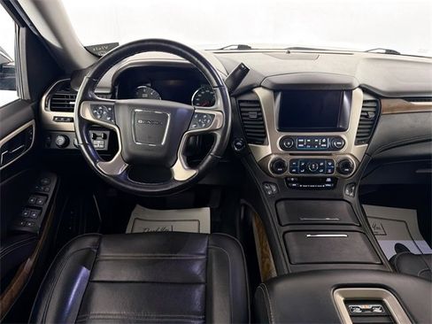 Used 2019 GMC Yukon Denali image 21