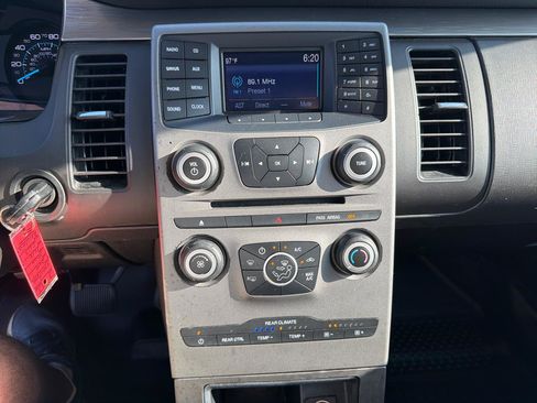 Used 2017 Ford Flex SE FWD image 15