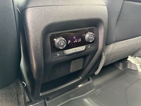 New 2026 Chevrolet Traverse High Country image 18