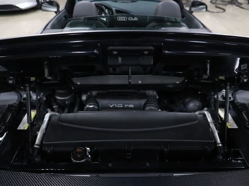 Used 2011 Audi R8 V10 image 20