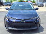 Used 2022 Toyota Corolla LE image 2