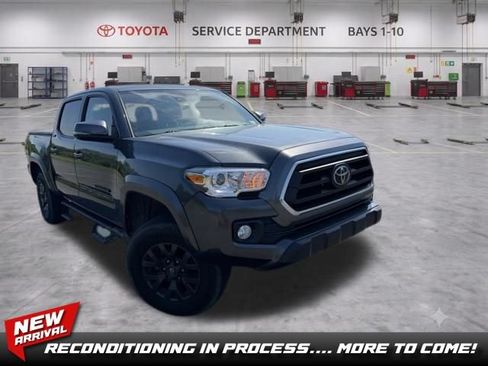 Used 2023 Toyota Tacoma SR5 w/ Technology Package AWD/4WD image 1