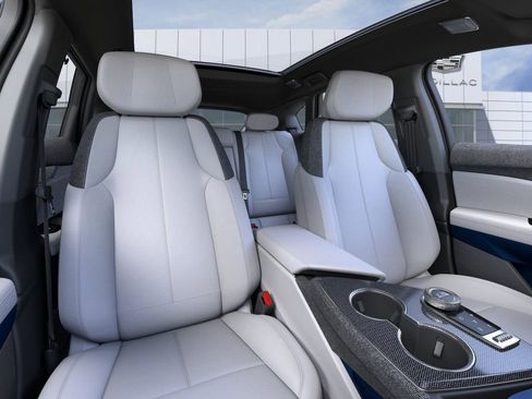 New 2025 Cadillac Optiq Sport 1 w/ LPO, Floor Liner Package image 16