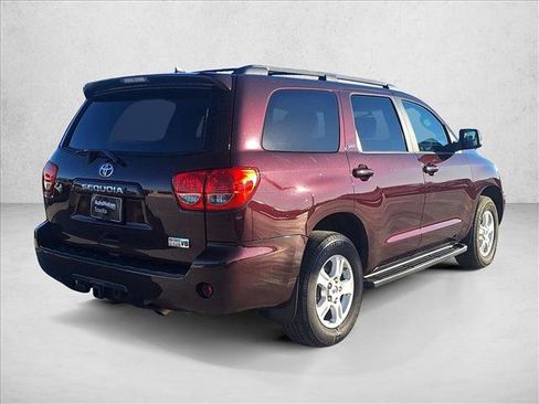 Certified 2017 Toyota Sequoia SR5 image 5