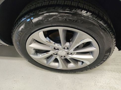 Used 2022 Buick Encore GX Essence w/ Experience Buick Package image 21