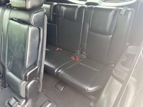 Used 2017 Toyota Highlander XLE AWD/4WD image 17