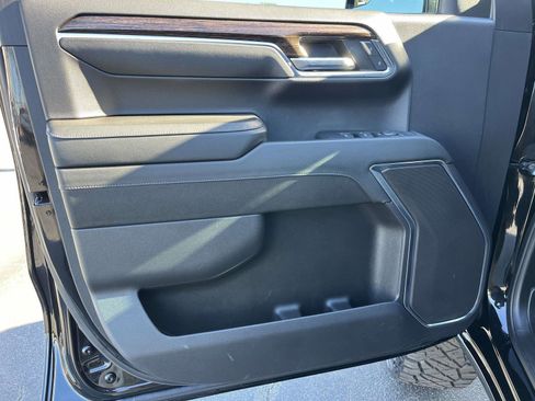 Used 2024 GMC Sierra 1500 Elevation w/ X31 Off-Road Package image 16