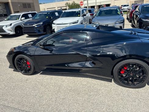 Used 2026 Chevrolet Corvette Stingray Preferred Conv w/ Z51 Performance Package RWD image 12