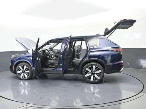 New 2026 Mitsubishi Outlander SE image 85