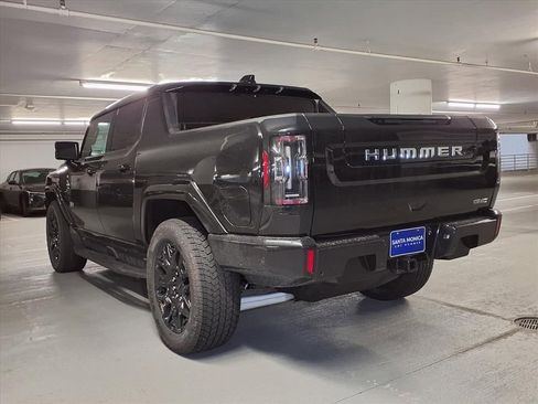 Used 2026 GMC Hummer EV 4x4 Crew Cab image 10