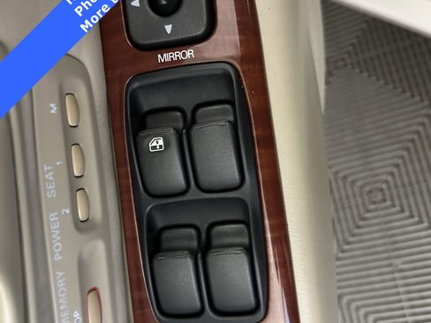 Used 2004 Mitsubishi Diamante LS image 63