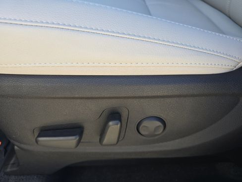 New 2025 Kia Telluride EX w/ EX Captain's Chair Package image 6