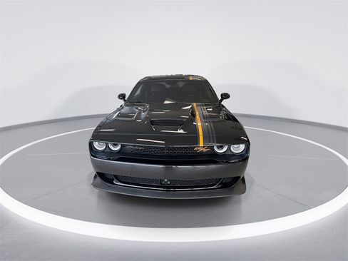 Used 2023 Dodge Challenger R/T Scat Pack image 3