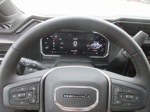 New 2026 GMC Sierra 2500 Denali Ultimate image 19