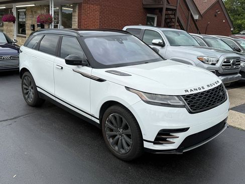 Used 2018 Land Rover Range Rover Velar R-Dynamic SE AWD/4WD image 2