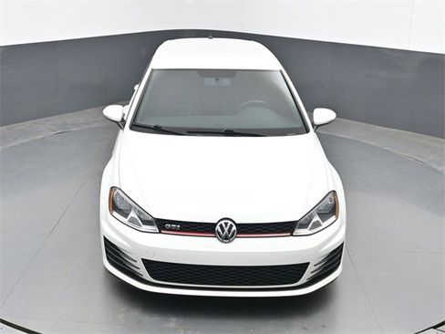Used 2017 Volkswagen GTI S image 14