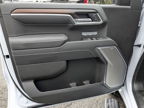 New 2026 GMC Sierra 1500 Denali image 9