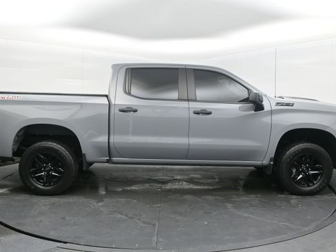 Used 2024 Chevrolet Silverado 1500 Custom Trail Boss w/ LPO, Dark Essentials Package AWD/4WD image 10