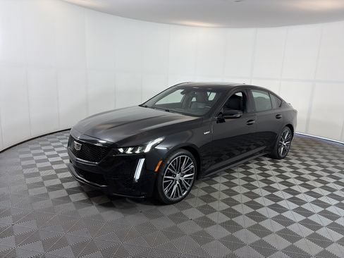 Used 2022 Cadillac CT5 V w/ Premium Package AWD/4WD image 2
