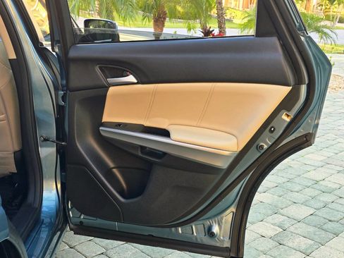 Used 2014 Honda Crosstour EX-L image 99