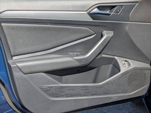 Used 2021 Volkswagen Jetta SE FWD image 10