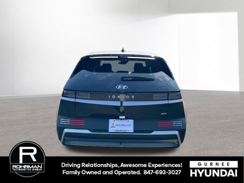 New 2026 Hyundai Ioniq 5 SE image 9