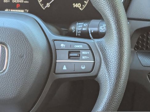 Used 2023 Honda CR-V EX image 18