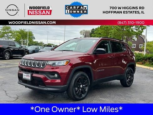 Used 2022 Jeep Compass Latitude AWD/4WD image 1