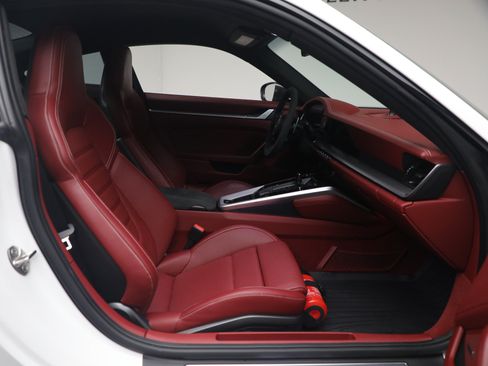 Used 2022 Porsche 911 Turbo S AWD/4WD image 17