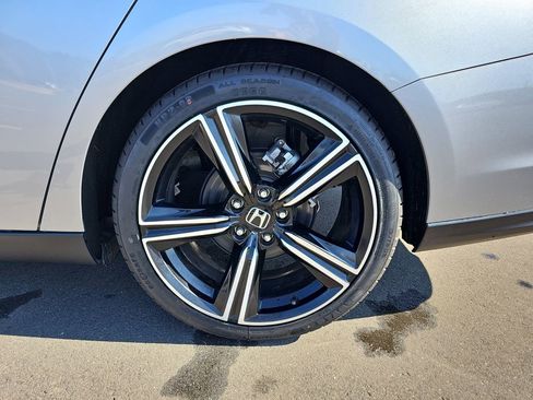 Certified 2024 Honda Accord Sport image 30
