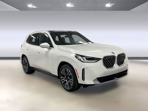 Used 2026 BMW X3 xDrive30 w/ Convenience Package AWD/4WD image 6