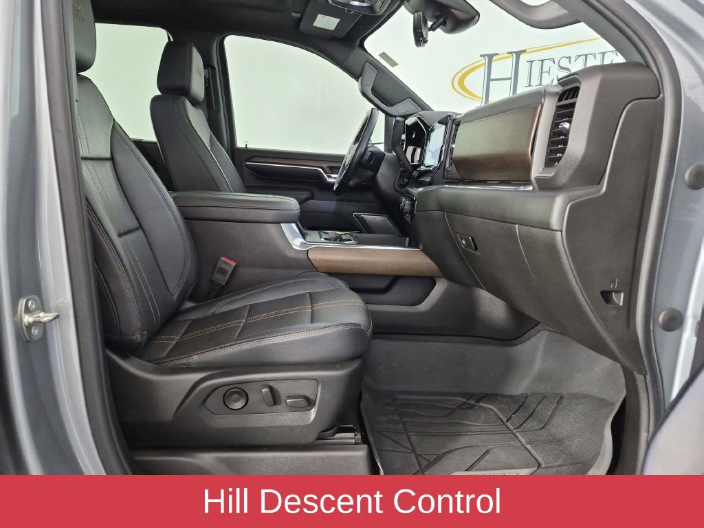 Used 2024 Chevrolet Silverado 2500 High Country w/ High Country Premium Package AWD/4WD image 38