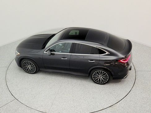 Certified 2025 Mercedes-Benz GLC 43 AMG 4MATIC Coupe image 30