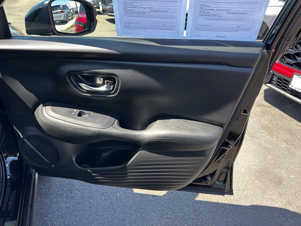 Used 2024 Honda HR-V LX image 15