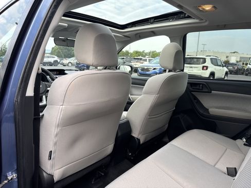 Used 2018 Subaru Forester 2.5i Premium AWD/4WD image 19