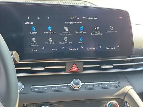 New 2026 Hyundai Elantra Limited FWD image 13