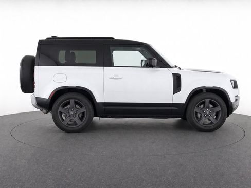 Used 2023 Land Rover Defender 90 X-Dynamic SE AWD/4WD image 8
