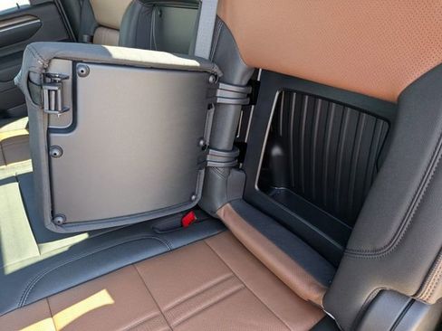 New 2026 Chevrolet Silverado 3500 High Country w/ High Country Premium Package image 17