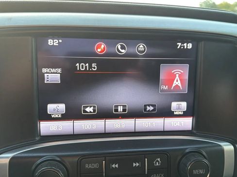 Used 2015 GMC Sierra 2500 SLT w/ Duramax Plus Package AWD/4WD image 23