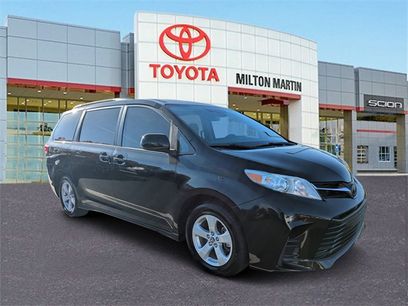 Certified 2020 Toyota Sienna LE