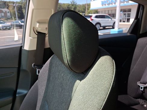 Used 2025 Honda Accord SE image 17