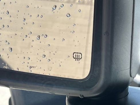 Used 2024 Jeep Wrangler Unlimited image 10