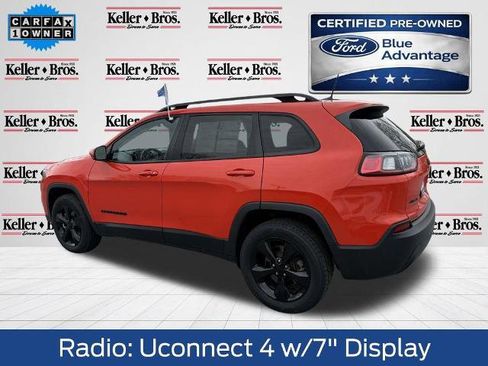 Used 2021 Jeep Cherokee Latitude Plus AWD/4WD image 5